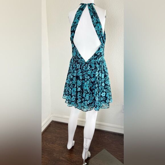 Love by Theia Chiffon Backless Mini Dress - Picture 4 of 12